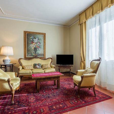 Casa Adriana Elegante E Luminosa Apartment Скандичи Екстериор снимка